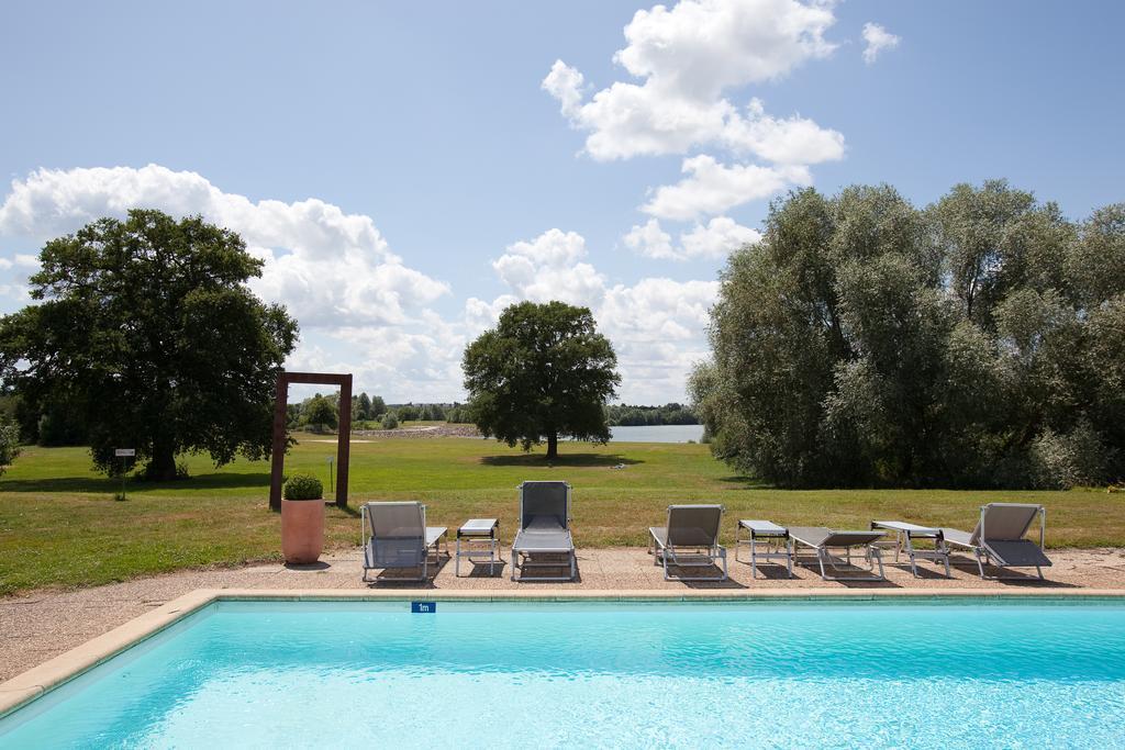 Le Noirlac Saint-Amand-Mont-Rond エクステリア 写真